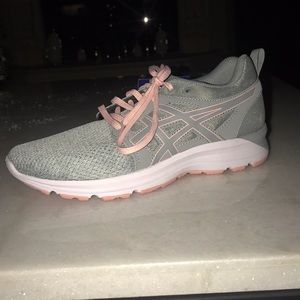 asics torrance women's